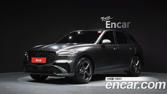 Genesis Gv70