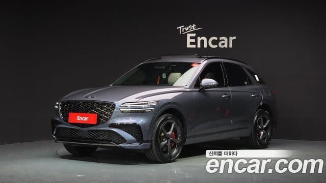 Genesis Gv70