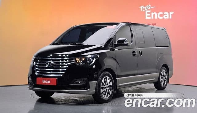 Hyundai Starex